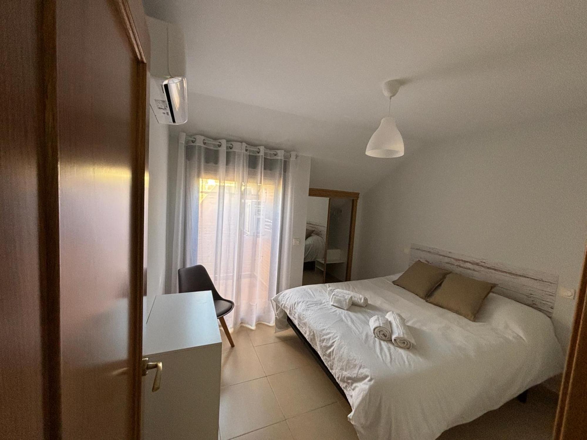 コンスエグラDuplex Entre Molinosアパートメント エクステリア 写真